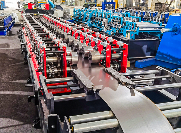 Heavy-duty Box Plate Roll Forming Machine processing wide steel sheet for racking shelves